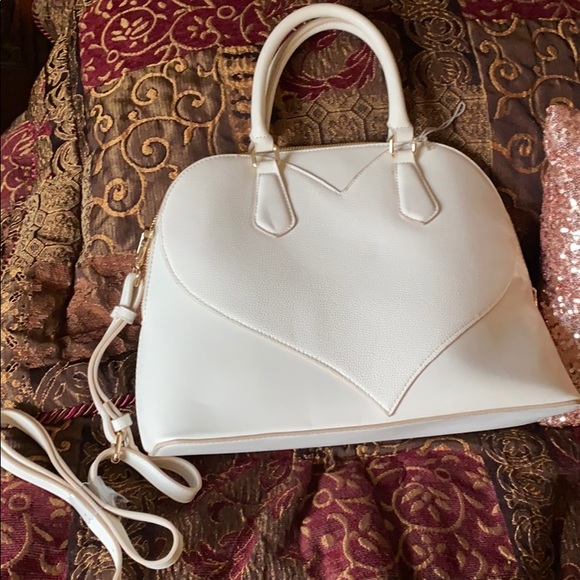 target a new day handbag